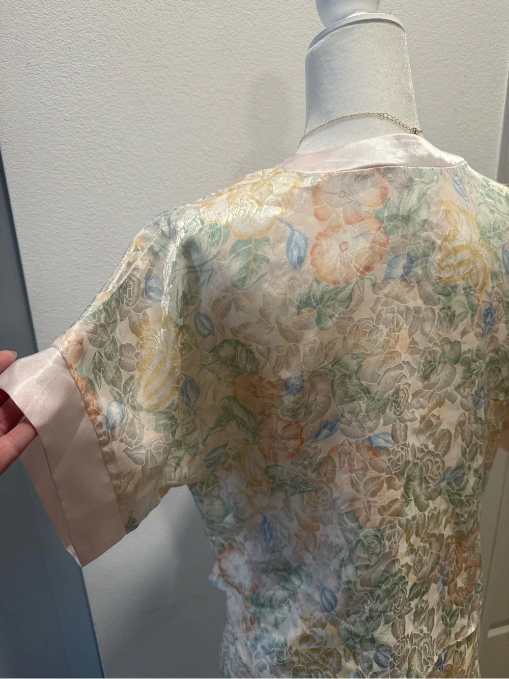 Amanda Smith Pastel Floral Button-Front Pink Trim Blouse